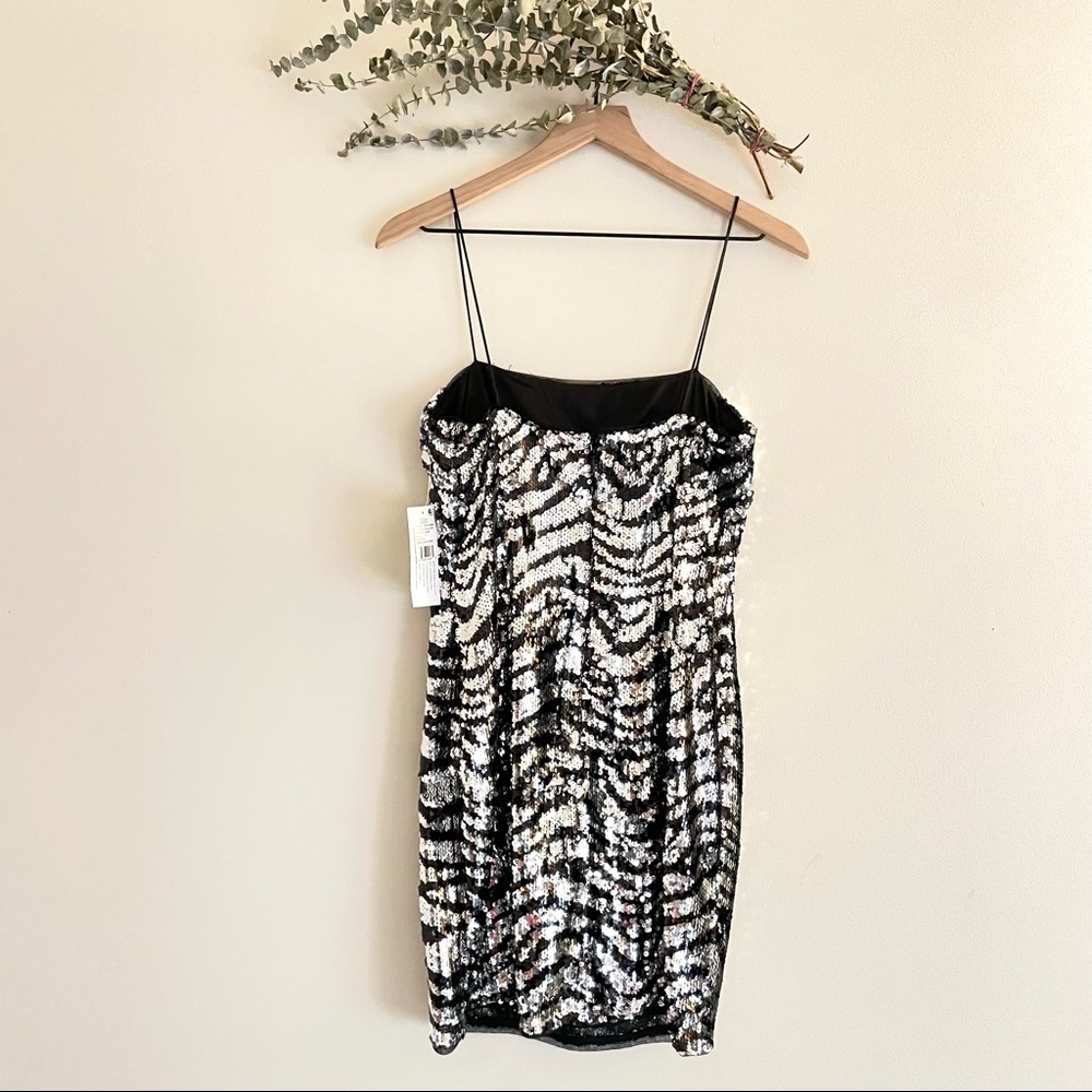 Aidan Mattox Zebra Sequin Dress Black Silver 6 NWT - Picture 9 of 16